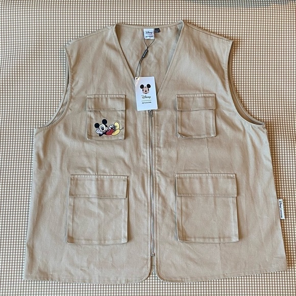 Disney x Pretty Little thing beige embroidered Mickey Mouse Vest. NWT - Picture 3 of 15